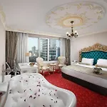 White Monarch 4* İstanbul