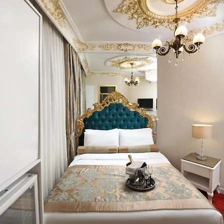 White Monarch 4* Istanbul