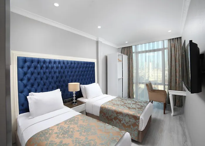 Hotel White Monarch 4*