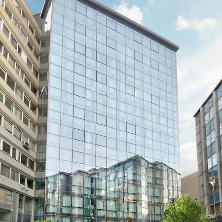 White Monarch 4* İstanbul